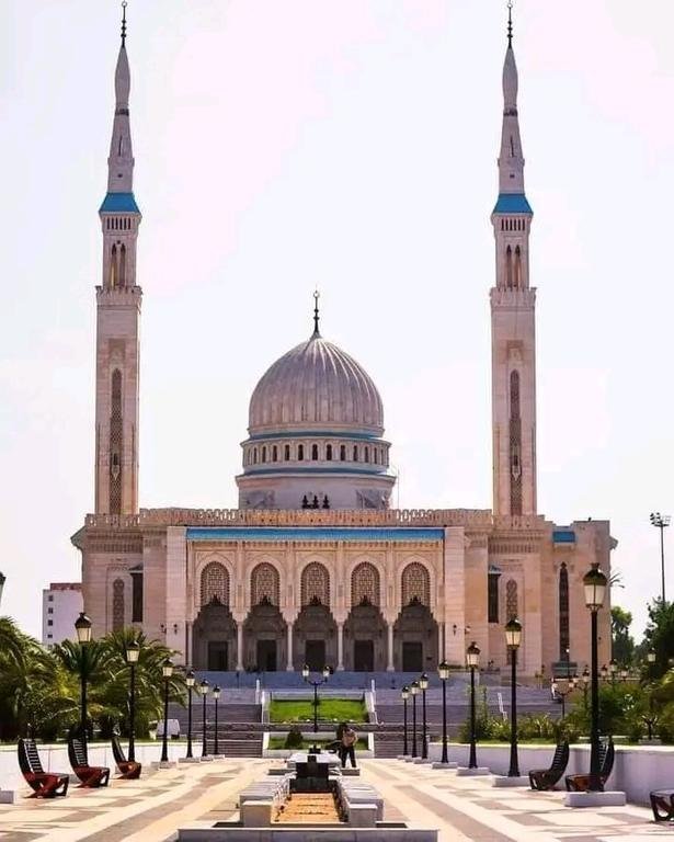 مسجد الامير عبد...