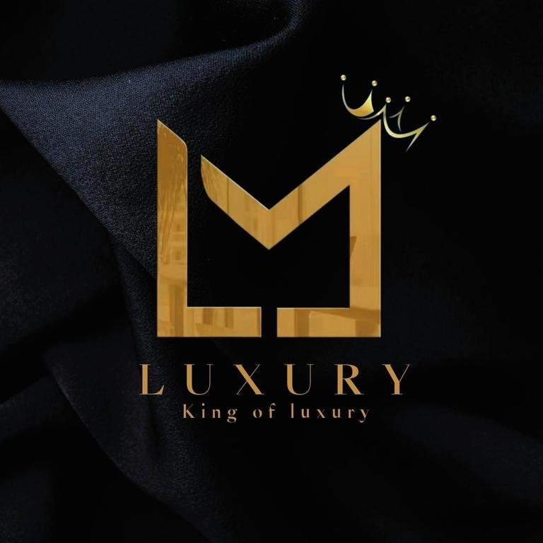 تصميم شعار لنفسي باسم ملك الفخامة Design a logo for myself in the name of the king of luxury اذا تبغى لوغو راسلني❤️ ارحب#logodesinger #تصميم #تصميمي #شعار #لوغو #فوتوغرافي #فوتوشوب
