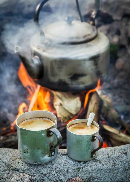 الروائح في الشتاء أكثر جمالا ☂️🌧:قهوة ...مدفأة...ملابس صوفية والكثير من الحنين ❤#حلو_الكلام #زاد_الرحيل #تفاصيل_عسجديه #عرب_باز
