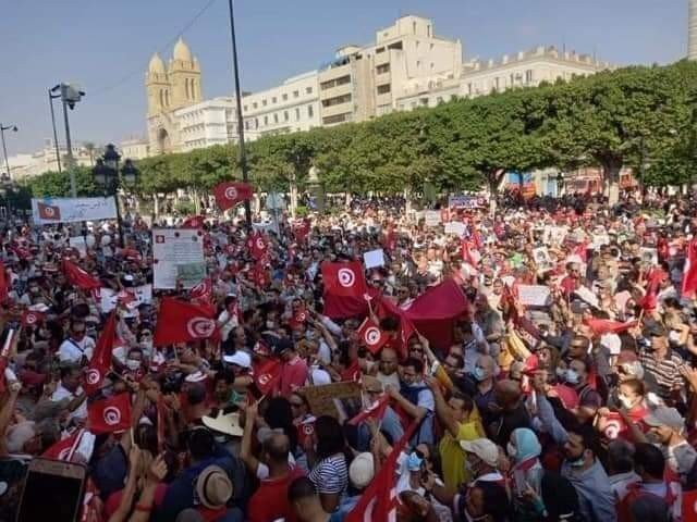 تونس اليوممسيرة...