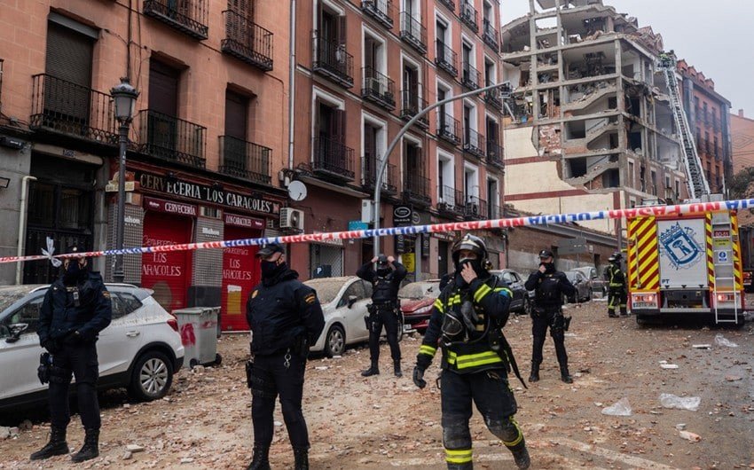 #عاجل | انفجار في السفارة الأوكرانية في العاصمة الإسبانية ‎#مدريد- وكالات: انفجار في السفارة الأوكرانية بالعاصمة الإسبانية مدريد وإصابة أحد الدبلوماسيين#اسبانيا #انفجار #أوكرانيا