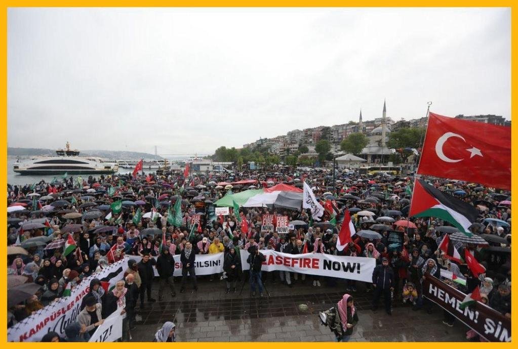 صورة.. تركيا: مظاهرة...
