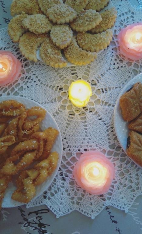 Gâteaux traditionnels algériens ❤️🇩🇿 🥧 🍪#gateauxalgeriens #حلاوة_روح #حياكم_ارحبوا #الجزائر #حلويات #حياكم_ارحبوا
