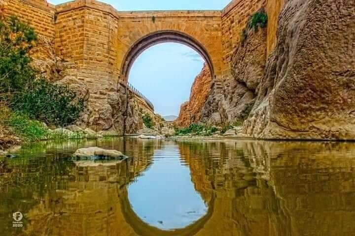 ‏من أقدم الجسور الرومانية في العالمجسر القنطرة الروماني ...22 قرن من الوجود ‎#بسكرة 🇩🇿 الجزائر