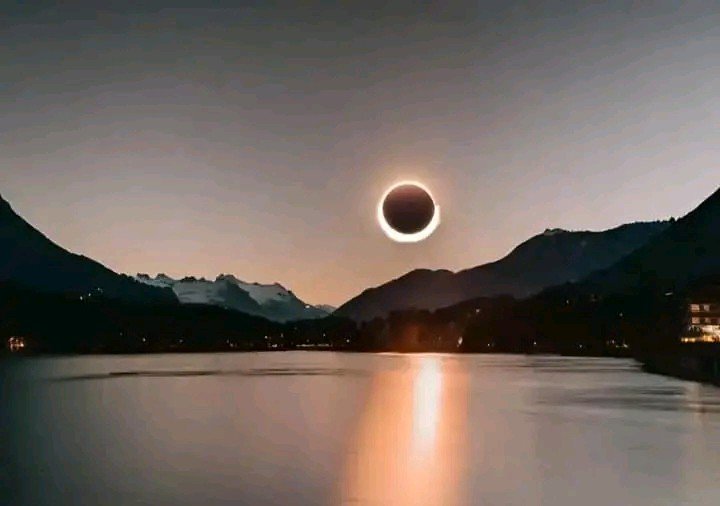 The eclips from...